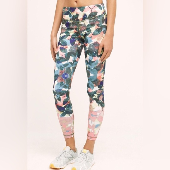 Anthropologie Aquarelle Leggings size Large. Multi Color Floral Legging - Picture 1 of 14